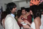gaurav chopra and surveen chawla with hanif hilal at Vandana & rajesh khattar 5th wedding anniversary celebrations in Mumbai on 13th May 2013.JPG